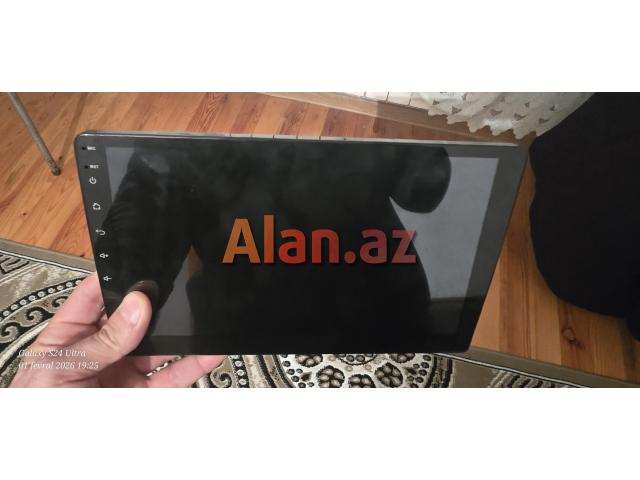 10 düyümlük android manitor