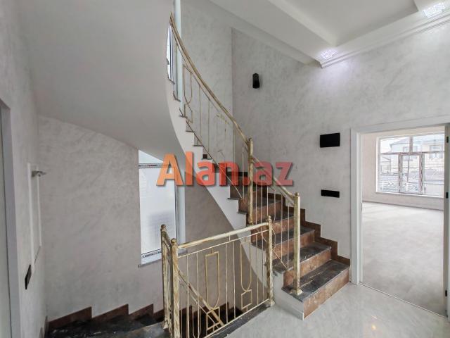 Xırdalan 3 mər 5 otaq həyət evi