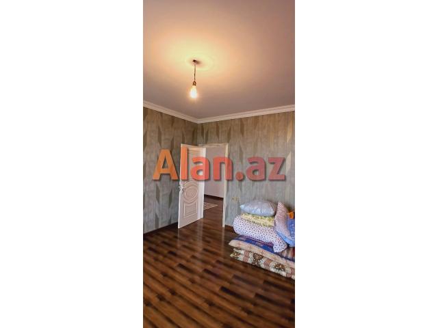 Buzovnada bağ evi satılır