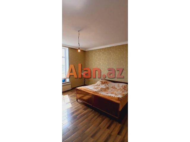 Buzovnada bağ evi satılır