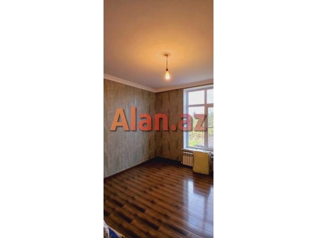 Buzovnada bağ evi satılır