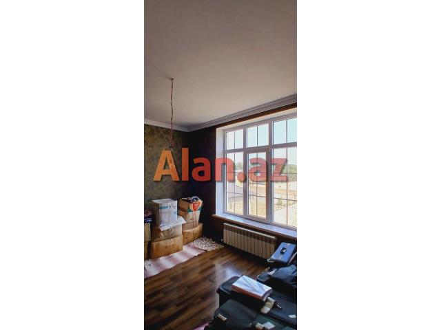 Buzovnada bağ evi satılır