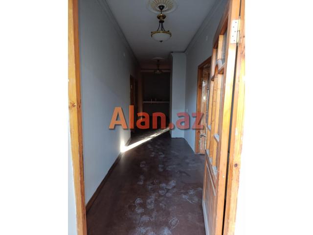 Buzovnada bağ evi satılır