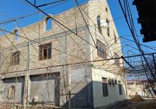 Buzovnada bağ evi satılır