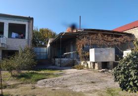 Mərdəkan-Zaqulba yolunda torpaq sahəsi