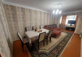 Cobanzade kucesinde  3otaqli menzil satilir