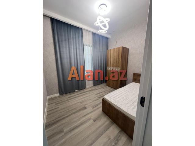 Şüvəlanda bağ evi satılır