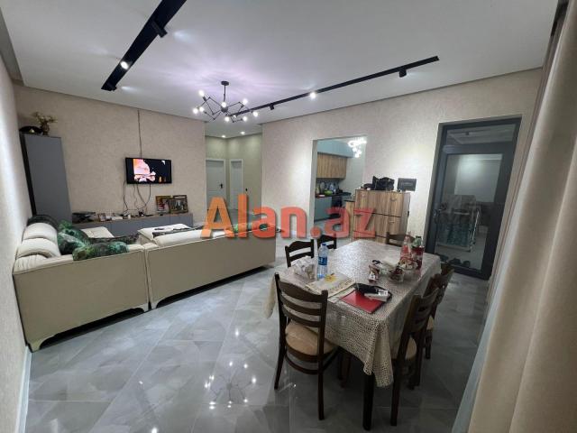 Şüvəlanda bağ evi satılır