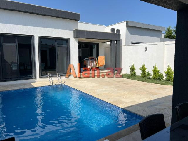 Şüvəlanda bağ evi satılır