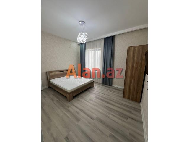 Şüvəlanda bağ evi satılır