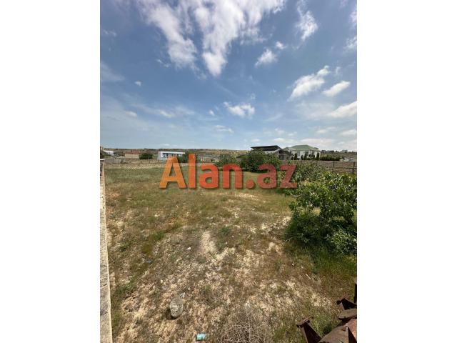 Pirşağıda 16 sot torpaq satılır