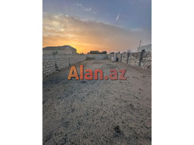 Qalada torpaq sahəsi satılır