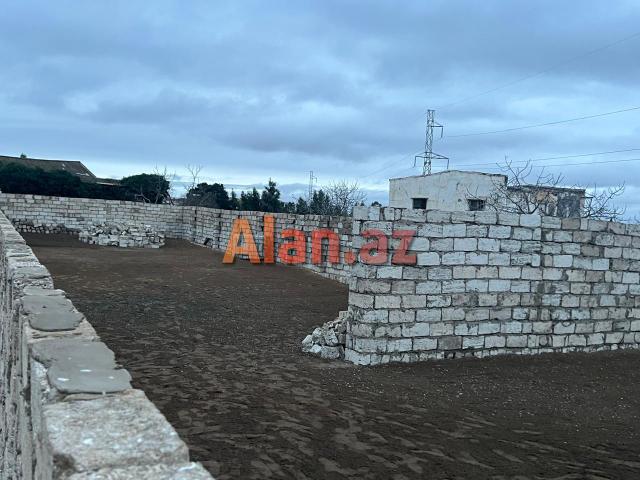Qalada torpaq sahəsi satılır
