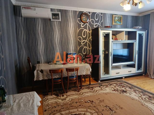 3 otaq heyet evi kiraye verlir