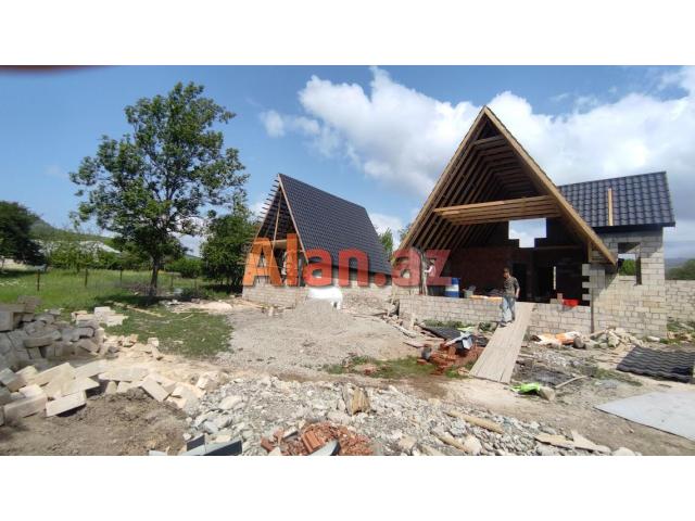 A Formalı evlərin tikintisi