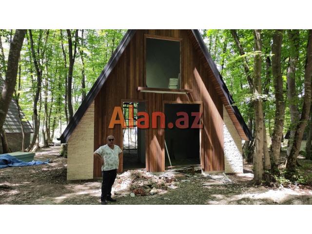 A Formalı evlərin tikintisi