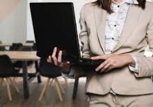 operator  (dasinmaz emlak agenti)