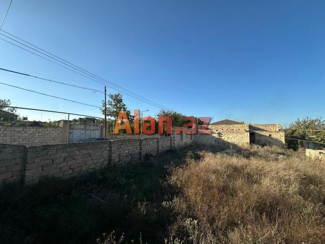 Buzovnada 5.5 torpaq satılır