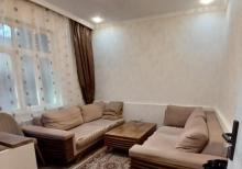 Xirdalanda 3 otaqli heyet evi satilir