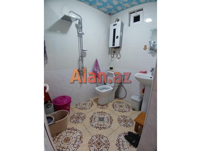 Xirdalanda 3 otaqli heyet evi satilir