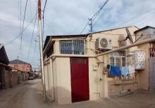 Xirdalanda 3 otaqli heyet evi satilir