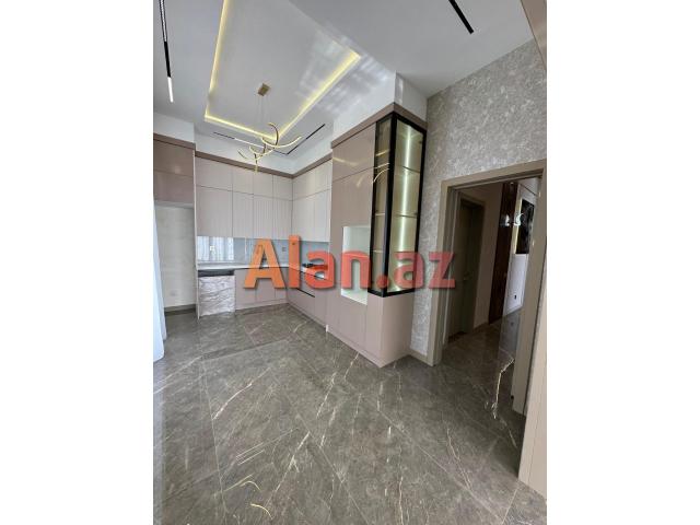 Mərdəkanda villa satılır