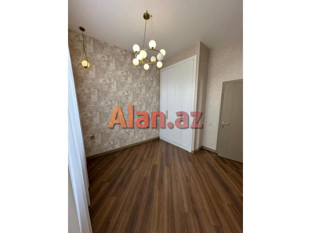 Mərdəkanda villa satılır