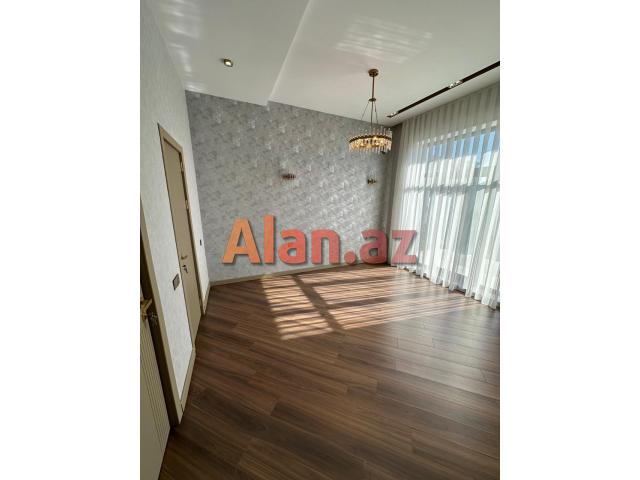 Mərdəkanda villa satılır