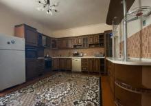 Buzovnada həyət evi satılır