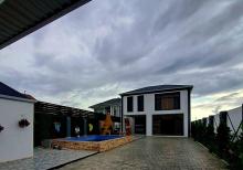 Mərdəkanda  bağ evi satılır