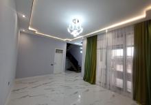 Mərdəkanda  bağ evi satılır