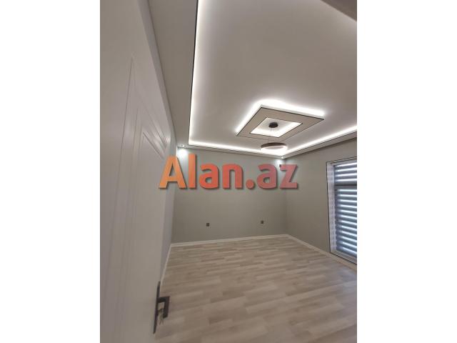 Mərdəkanda  bağ evi satılır