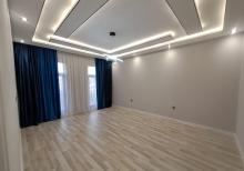 Mərdəkanda  bağ evi satılır