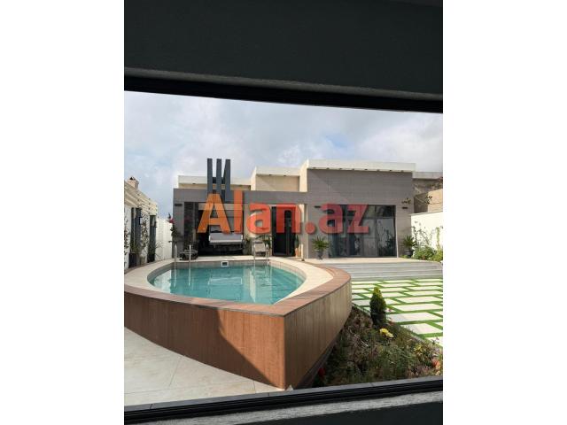 Mərdəkanda  bağ evi satılır