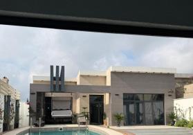 Mərdəkanda  bağ evi satılır