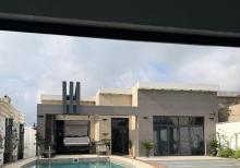 Mərdəkanda  bağ evi satılır