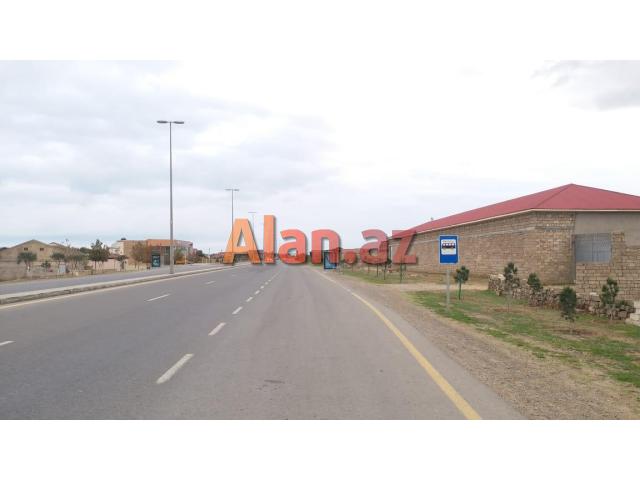 Buzovnada həyət evi satılır