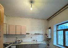 Buzovnada həyət evi satılır