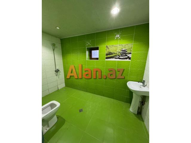 Buzovnada həyət evi satılır