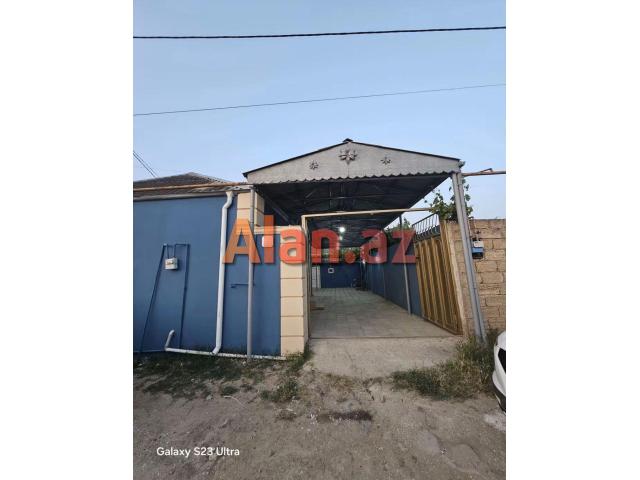 Buzovnada həyət evi satılır