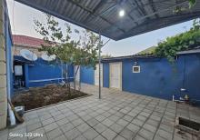 Buzovnada həyət evi satılır