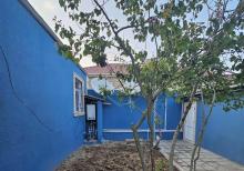 Buzovnada həyət evi satılır