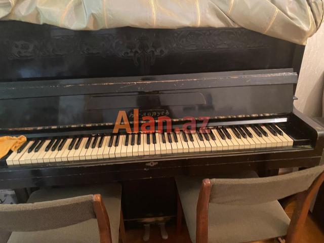 Antik Pianino Belarus