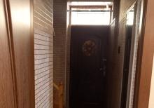 4 otaq heyet evi satllr iki mertebe