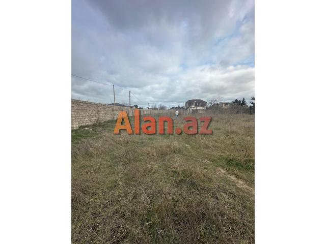 Buzovnada torpaq sahəsi satılır