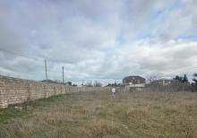 Buzovnada torpaq sahəsi satılır