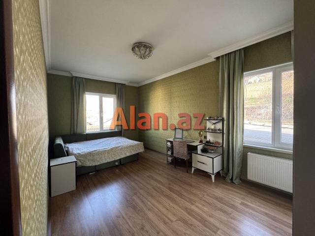 BILECERIDE 4 OTAQLI HEYET EVI SATILIR