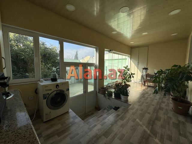 BILECERIDE 4 OTAQLI HEYET EVI SATILIR