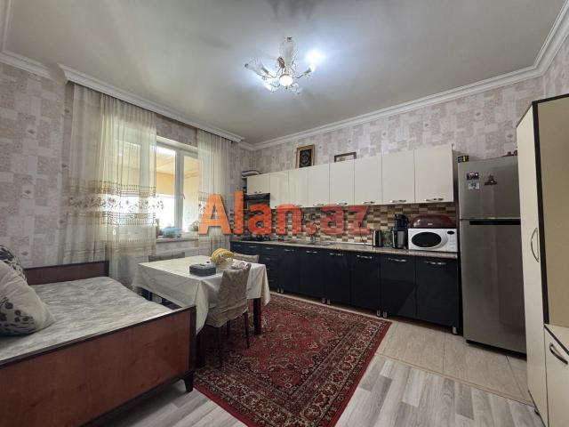 BILECERIDE 4 OTAQLI HEYET EVI SATILIR