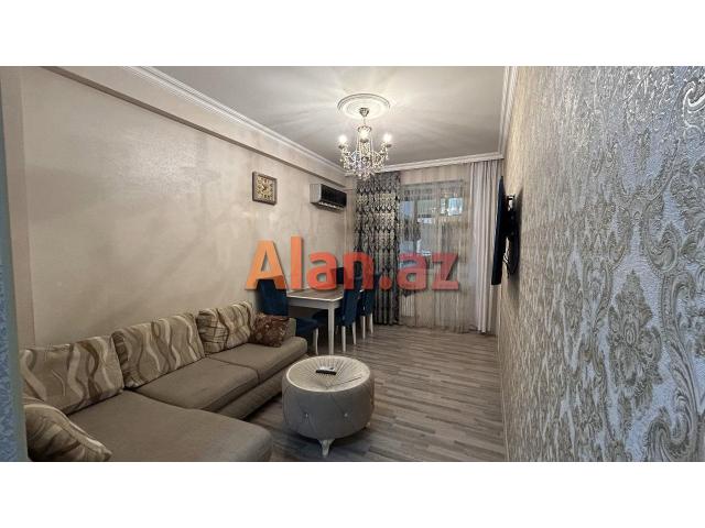 Əhmədli metrosu yaxınlığında 3 otaqlı mənzil